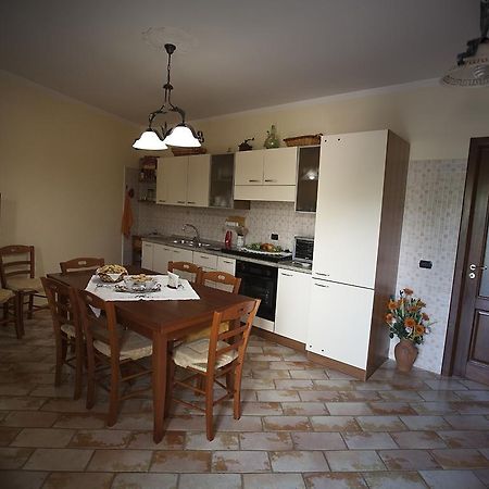 B&B Il Gheppio Campolattaro Exterior foto