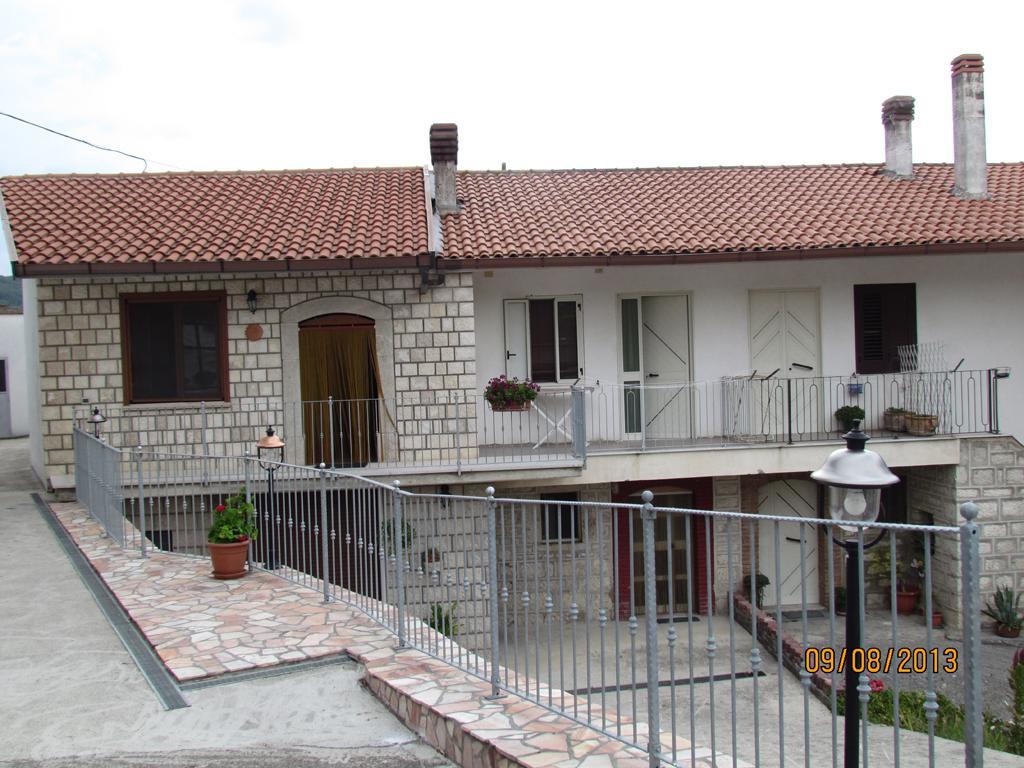 B&B Il Gheppio Campolattaro Exterior foto